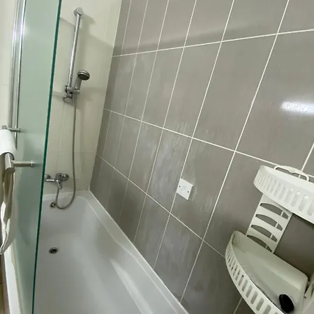 Elysia Park Grand & Wellness Up To 7 Guests Apartment Paphos