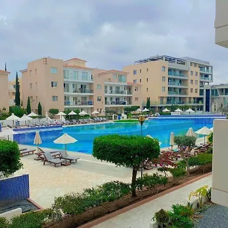 Elysia Park Grand & Wellness Up To 7 Guests