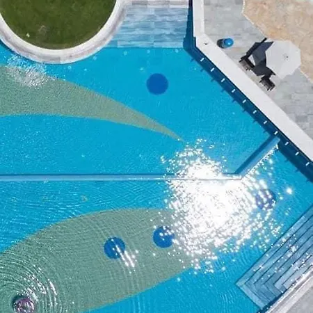 Elysia Park Grand & Wellness Up To 7 Guests Apartament Pafos