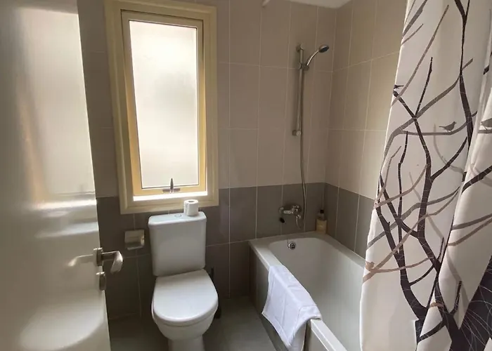 Elysia Park Grand & Wellness Up To 7 Guests Apartmán Paphos